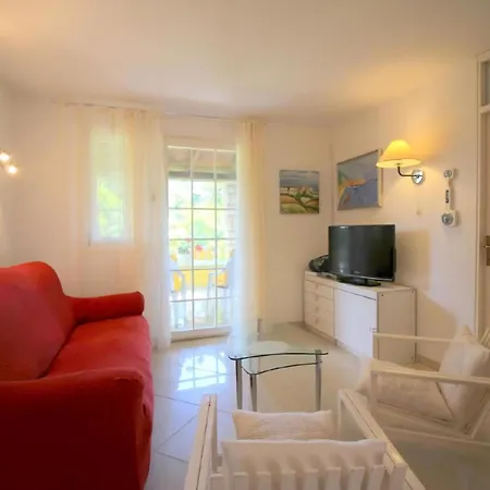 Manja In Mit Gepflegtem Garten Ferienhaus Poreč